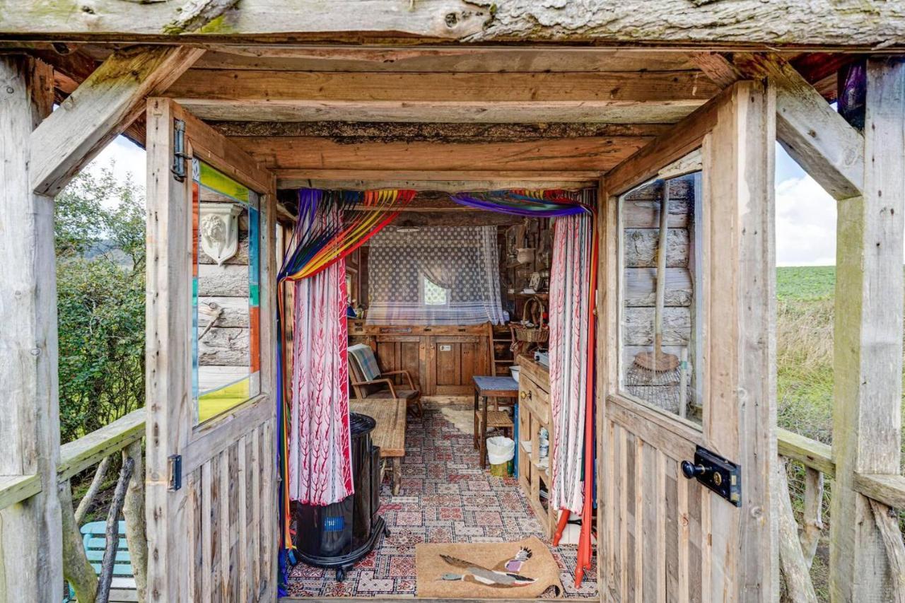 2X Double Bed - Glamping Wagon Dalby Forest Скарбъро Екстериор снимка